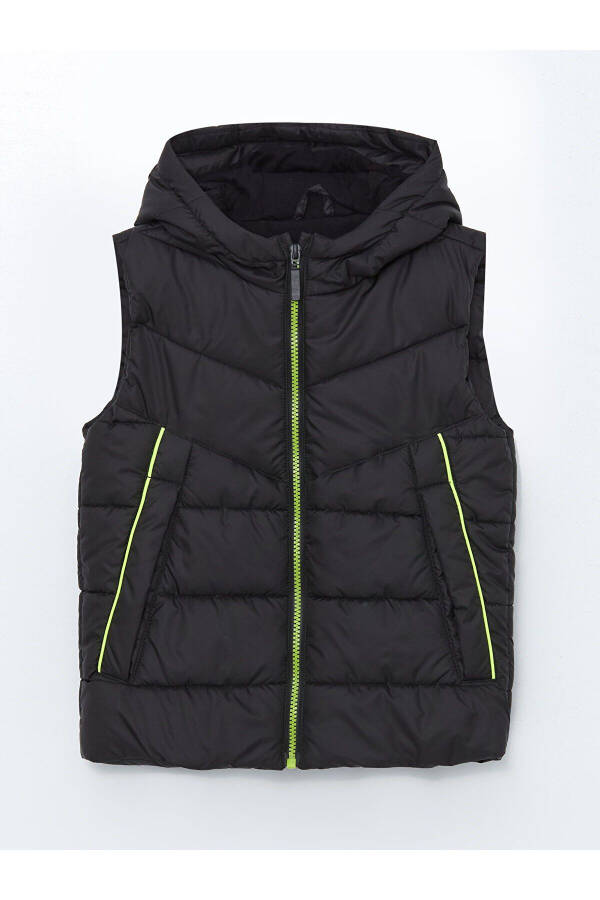 LCW Boys' Hooded Puffer Vest - 4