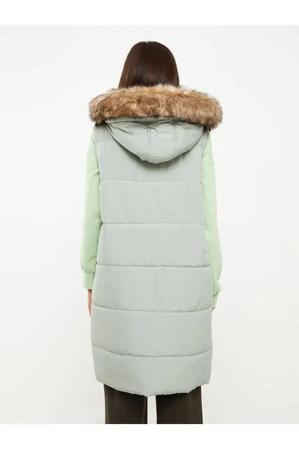 LCW Women's Hooded Puffer Vest - 5