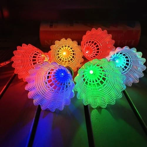 Leadge LED Shuttlecock Badminton Birdies, Shuttlecock Dark Night Nylon Glow Glow Birdies Lighting for Outdoor Indoor Sport Activities (6Packs) (Multi Color) - 4