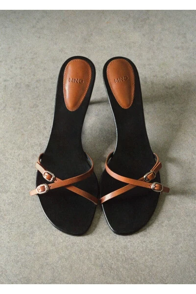 Leather-banded sandals - 6