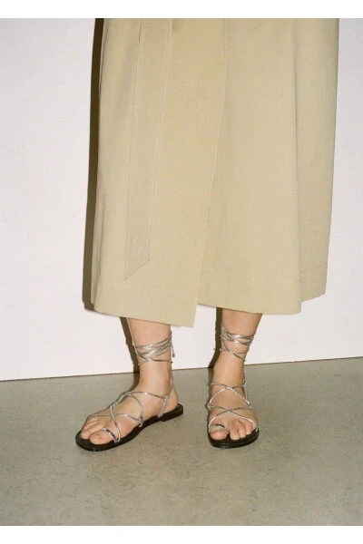 Leather-banded sandals - 4