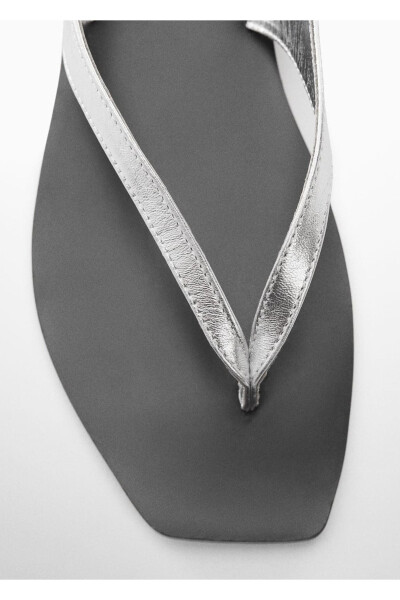 Leather-banded sandals - 5