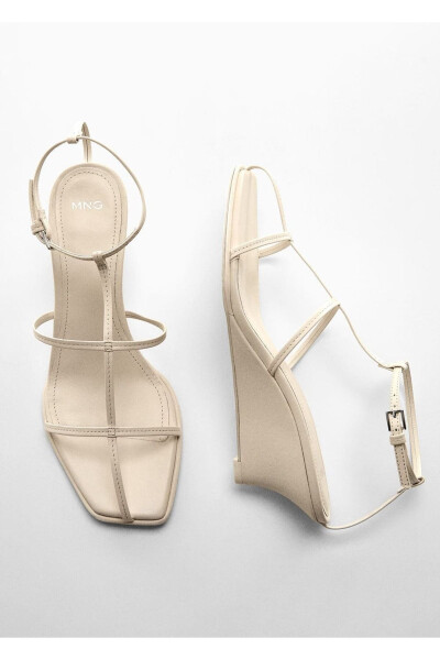 Leather-banded sandals - 6