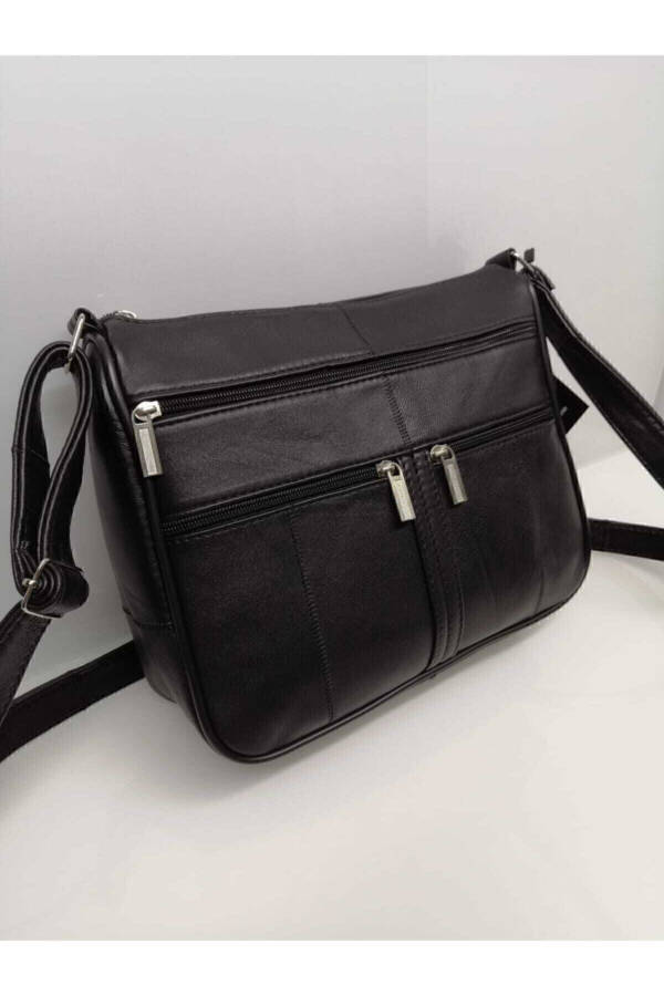 Leather Den Messenger Bag - 9