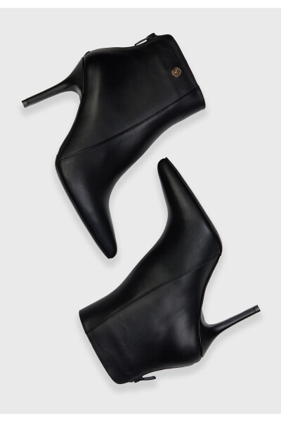 Leather Logo Detail Boots - 3