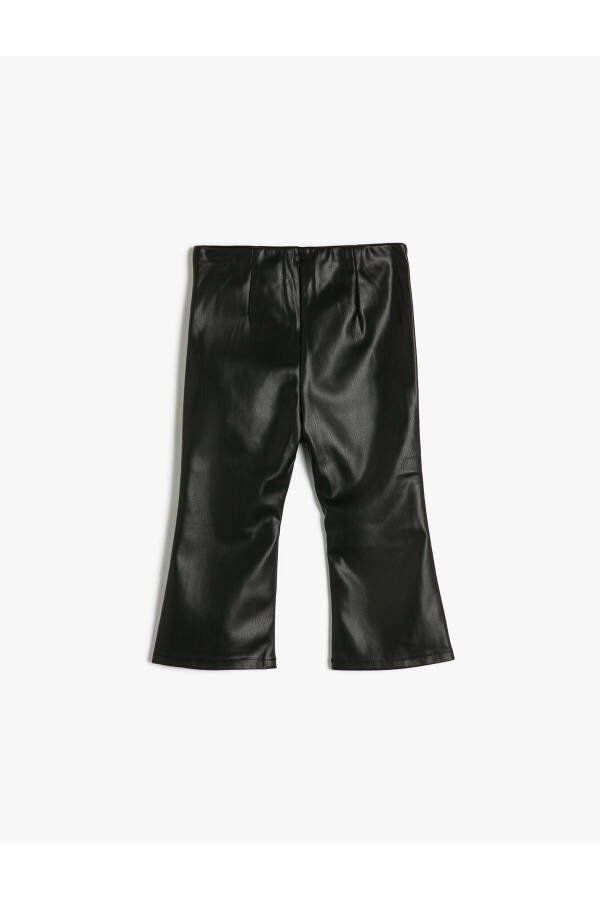 Leather look, elastic waist, Spanish leg leggings. - 2