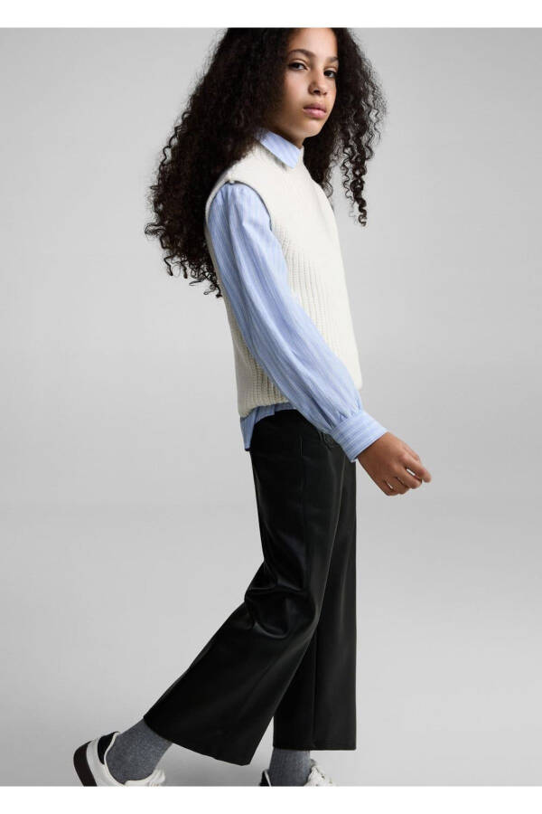 Leather Look Trousers - 7