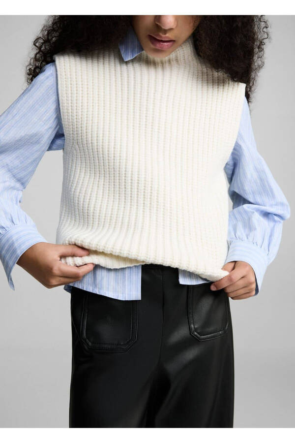 Leather Look Trousers - 8