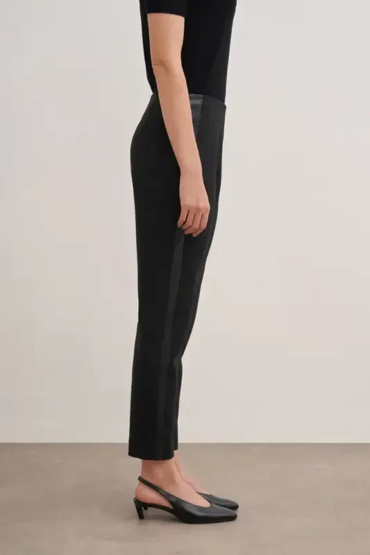 Leather-patched pants - 4