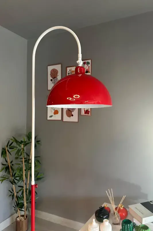 Legend Of North Lambader Harekatli Boshliq Zamonaviy Dekorativ Metal Yotoqxona Ishxonasi Chiroqi-Qizil - 3