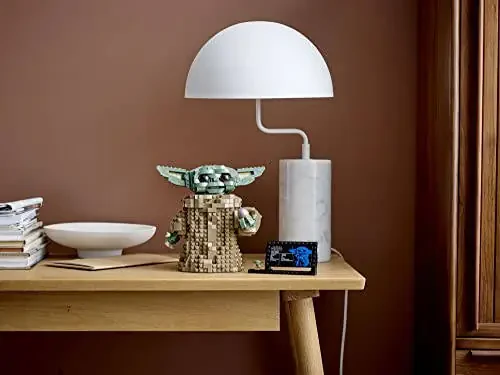 LEGO Star Wars: Mandaloriyaliklar Seriyasi Bola 75318 - Kichkina Yoda Grogu Figurası, Qurish O'yinchoqi, Bolalar va Qizlar, O'smirlar Uchun Kolleksiyali Xona Dekoratsiyasi, Minifigura va Nomi Plitasi bilan, Sovg'a G'oyasi - 24