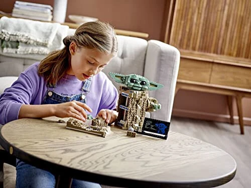 LEGO Star Wars: Mandaloriyaliklar Seriyasi Bola 75318 - Kichkina Yoda Grogu Figurası, Qurish O'yinchoqi, Bolalar va Qizlar, O'smirlar Uchun Kolleksiyali Xona Dekoratsiyasi, Minifigura va Nomi Plitasi bilan, Sovg'a G'oyasi - 11