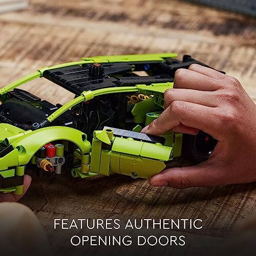 LEGO Technic Lamborghini Huracán Tecnica Bolalar uchun 9 yosh va undan katta yoshdagi bolalar uchun muhandislik va ekzotik sport avtomobillarini to'plashni yaxshi ko'radiganlar uchun ilg'or sport avtomobili yig'ish to'plami, 42161 - 6