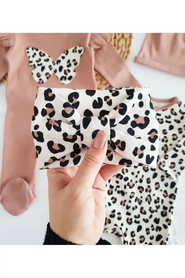Leopar Kelebek Kız Bebek %100 Pamuk Mevsimlik 2 Tulum Şapka/Bandana 4’lü Kombin TakımYenidoğanSet-Kahverengi - 2