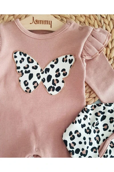 Leopar Kelebek Kız Bebek %100 Pamuk Mevsimlik 2 Tulum Şapka/Bandana 4’lü Kombin TakımYenidoğanSet-Kahverengi - 3