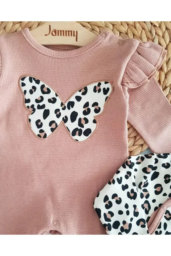 Leopar Kelebek Kız Bebek %100 Pamuk Mevsimlik 2 Tulum Şapka/Bandana 4’lü Kombin TakımYenidoğanSet-Kahverengi - 3