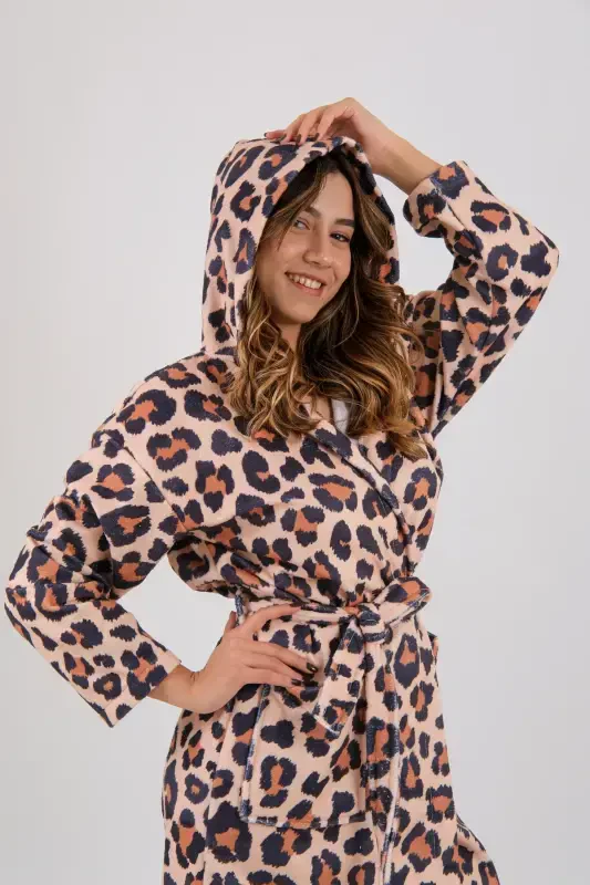 Leopard Patterned Young Girl Hooded Printed Bathrobe-Brown - 4