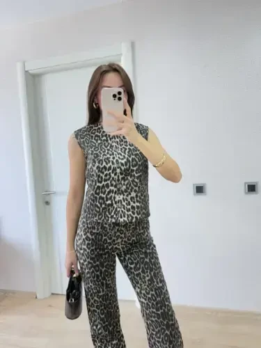Leopard Print Buttoned Blouse and Pants Set - Leopard - 2