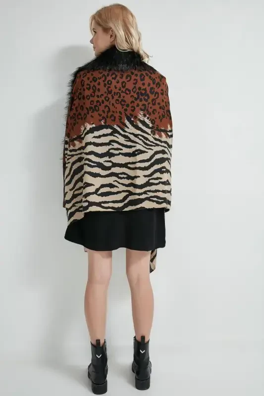 Leopard Zebra Patterned Brown Poncho NW13130-3 - 3