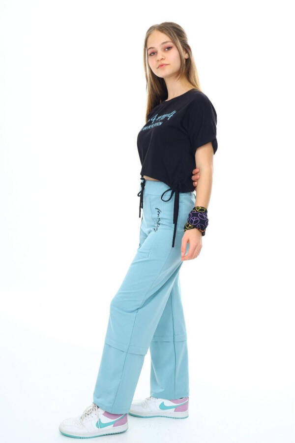 Летний спортивный комплект из двух предметов для девочек из хлопкового компактного трикотажа - 1