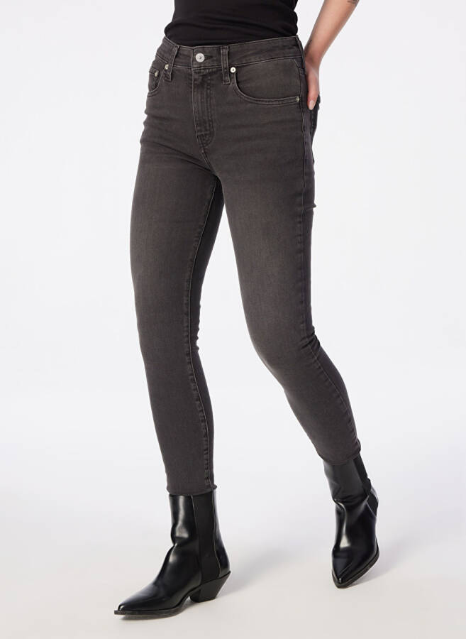 Levi's 721 FLYING INTO THE High Waist Skinny Fit Black Women's Denim Jeans - 3