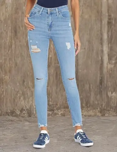 Levi's Women's 721 High Rise Skinny Jeans - 4