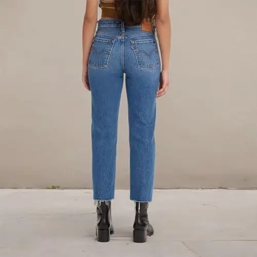 Levi's Women's Wedgie Icon Fit Jeans - 4