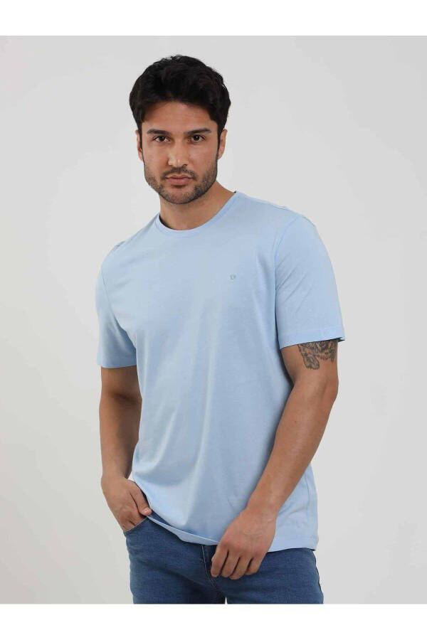 Light Blue Men's Slim Fit Plain O Neck T-shirt - 105510 - 1