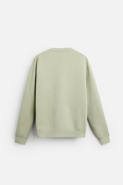 Light green crewneck sweatshirt - 23