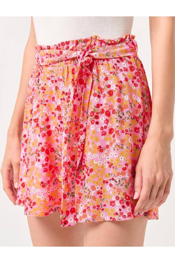 Light Pink High Waisted Floral Shorts - 8