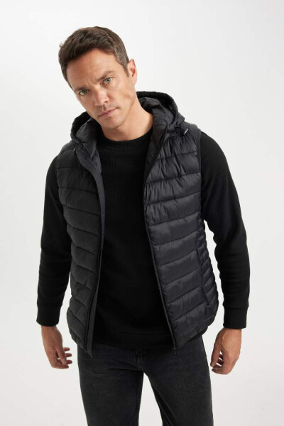 Lightweight Puffer Vest Water-repellent Slim Fit Hood Zipper Pocket Season Black - 10