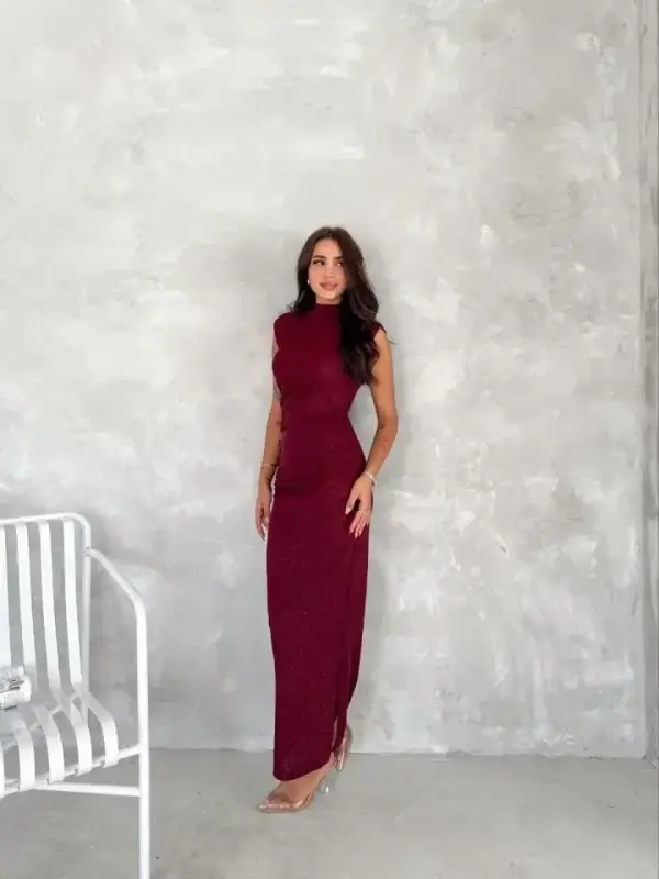 Likralı Simli Kumaş Yandan Yırtmaçlı Uzun Elbise Şık Kolsuz Abiye - Bordo - 3