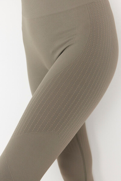 Lily - Khaki High Waisted Shaping Leggings - 14