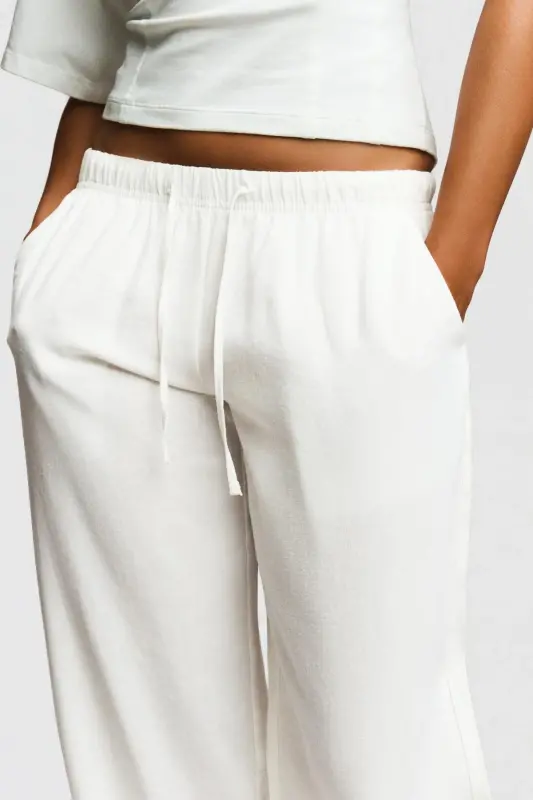 Linen-blend pants with an elastic waistband. - 4