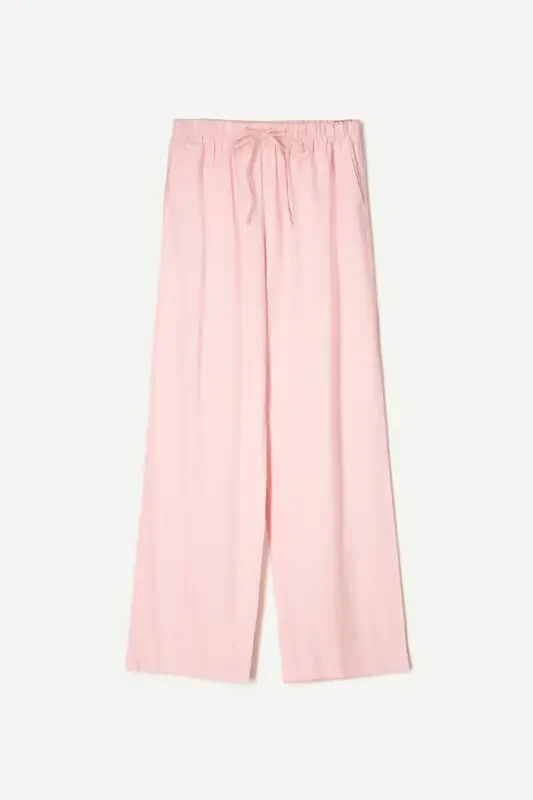 Linen-blend pants with an elastic waistband. - 2