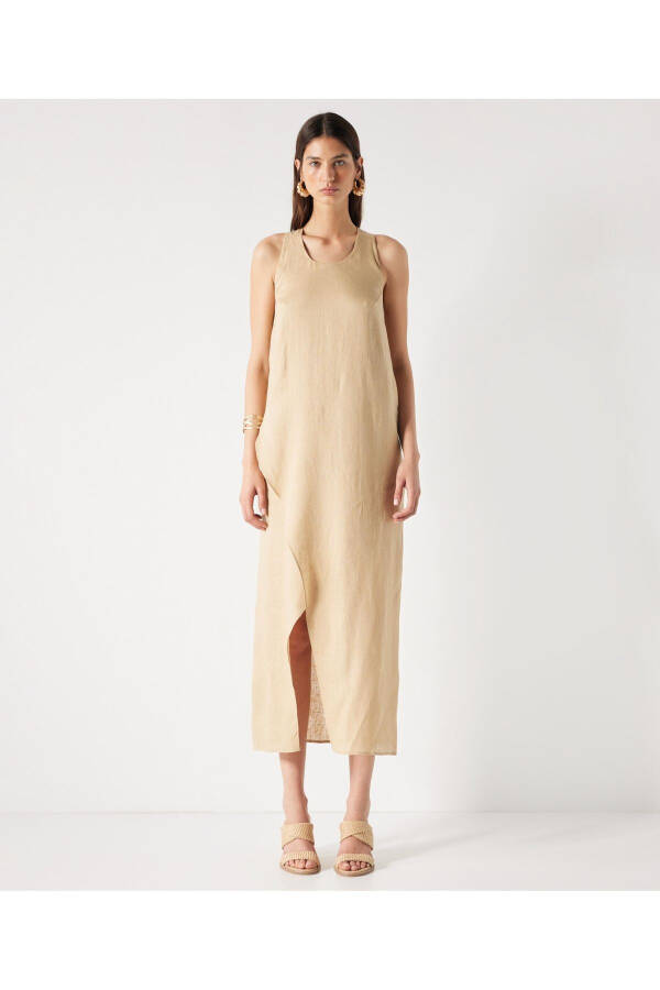 Linen dress with bamboo accessories. - 1