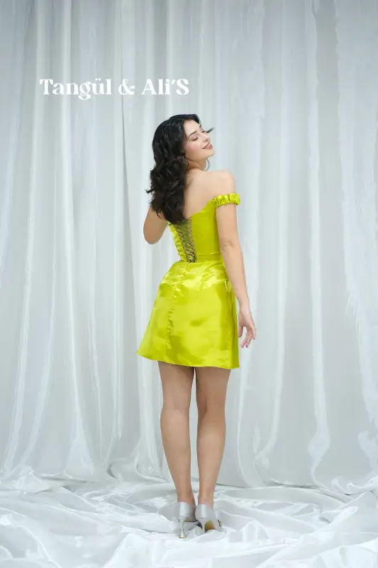 Lizbon Saten Drapeli Yeşil Mini Elbise-Yeşil - 3