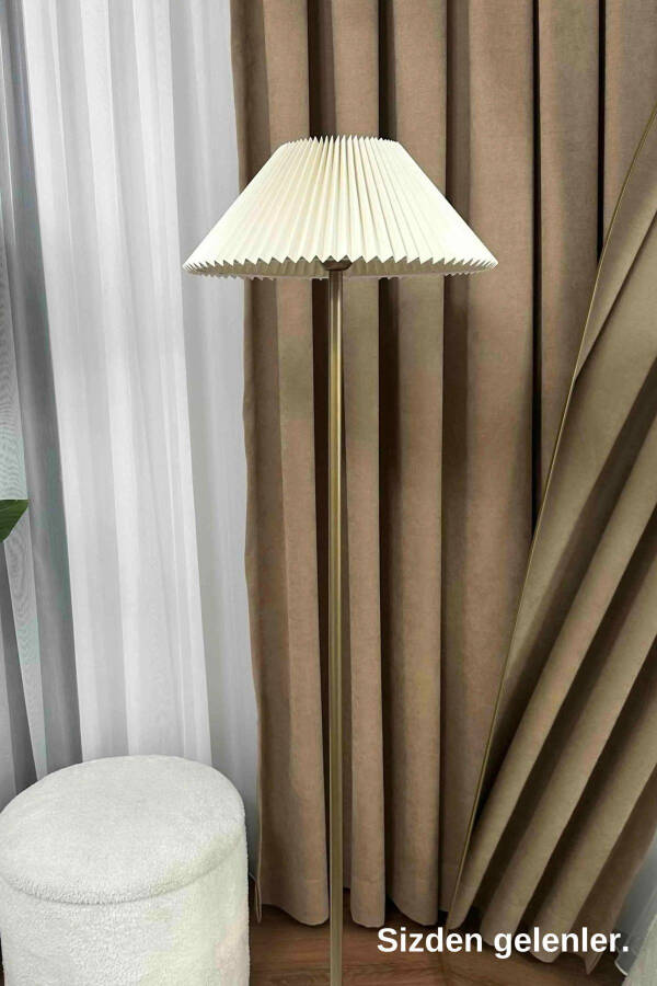 LMD-FR03 Conic Aged Matte Gold Metal Floor Lamp - Broken Cream - 3