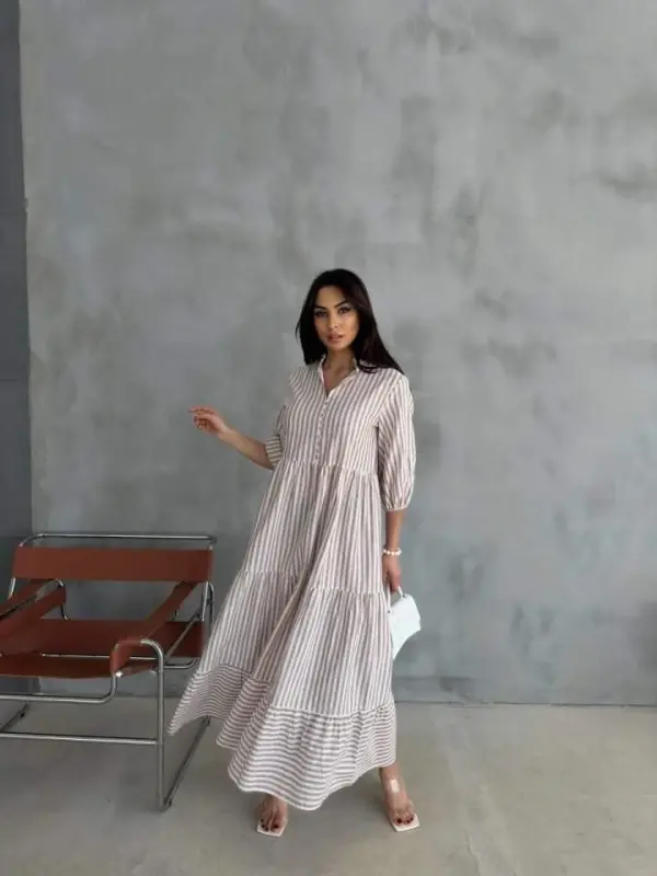 ЛЬНЯНОЕ ПЛАТЬЕ В ПОЛОСКУ С ВОРОТНИКОМ-СТОЙКОЙ И ПУГОВИЦАМИ - Коричневый - 2