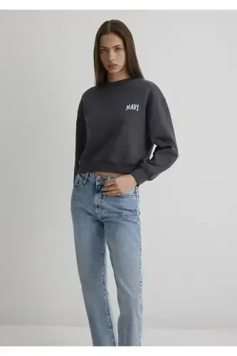 Logo Baskılı Antrasit Crop Sweatshirt 1611601-70763-Siyah - 2