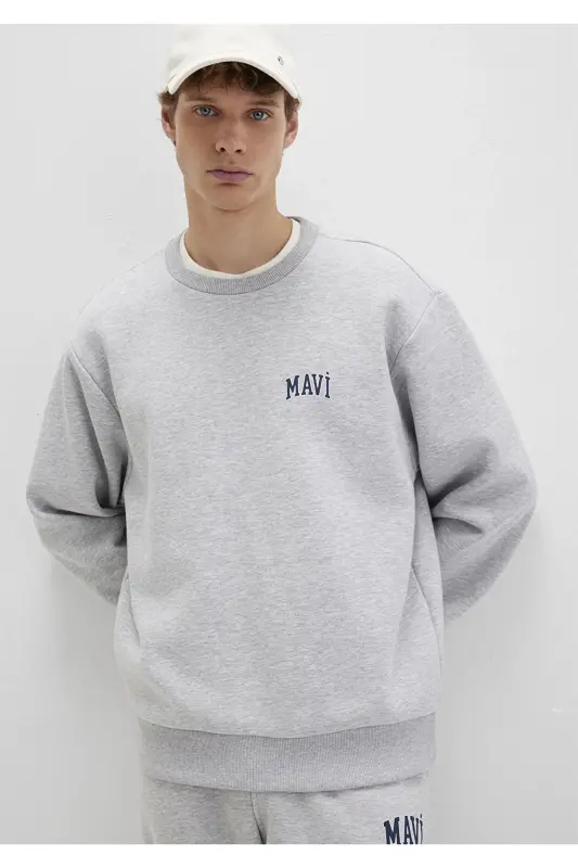 Logo Baskılı Gri Sweatshirt Loose Fit / Bol Rahat Kesim 0611716-80018-Gri - MAVI