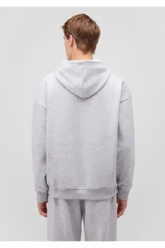 Logo Baskılı Kapüşonlu Gri Sweatshirt 067149-85438-Gri - MAVI (1)