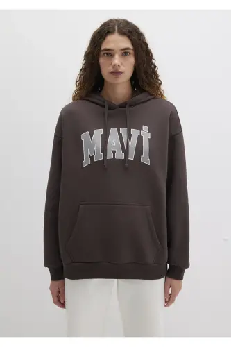 Logo Baskılı Kapüşonlu Kahverengi Sweatshirt 1600361-70222 - Kahverengi - 3