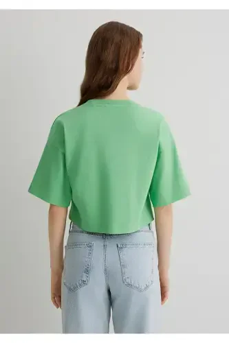 Logo Baskılı Yeşil Crop Tişört Crop / Kısa Kesim 1613070-71759-Yeşil - 5