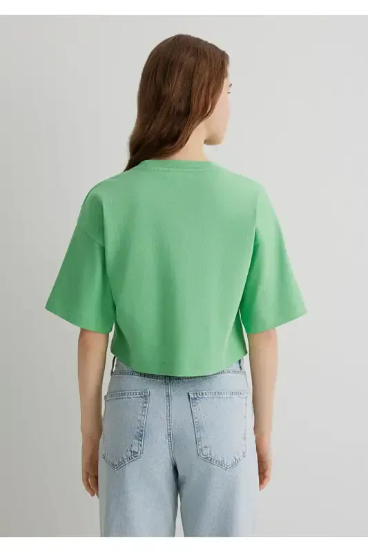 Logo Baskılı Yeşil Crop Tişört Crop / Kısa Kesim 1613070-71759-Yeşil - 5