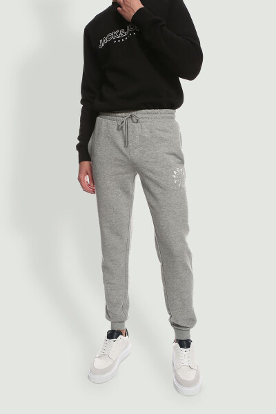Logo bosilgan iplar bilan bog'langan sport shim - JACK & JONES (1)