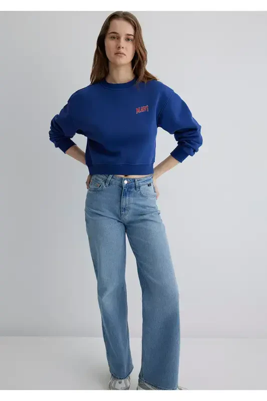 Logo Bosilgan Ko'k Rangli Qisqa Sweatshirt 1611601-70722 - 2