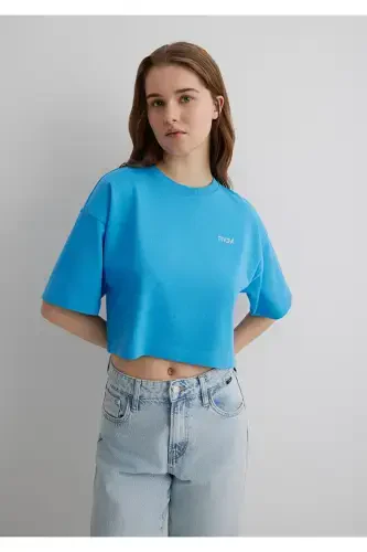 Logo Printed Crop T-Shirt Crop / Short Cut 1613070 - 1