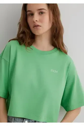 Logo Printed Green Crop T-Shirt Crop / Short Cut 1 - 1