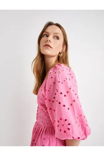 Long Fisto Dress Balloon Sleeve Low-Cut Neck Buttoned - 2